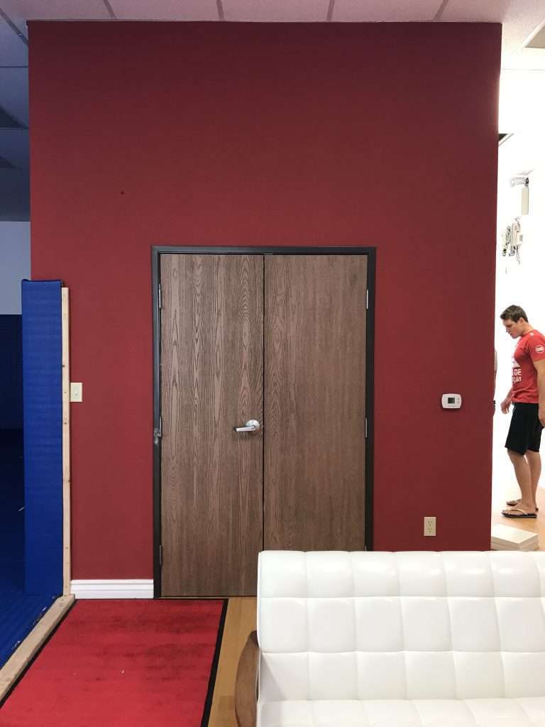 Di Noc Wood Grain Door Wrap